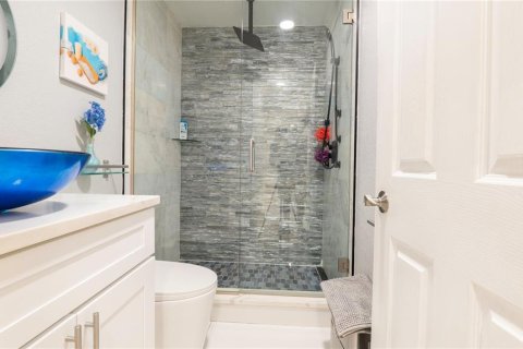 Villa ou maison à louer à Spring Hill, Floride: 3 chambres, 119.75 m2 № 2400476 - photo 15