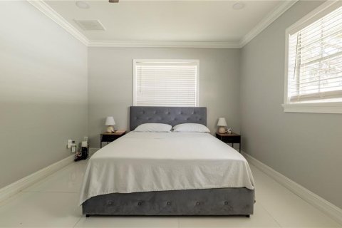 Villa ou maison à louer à Spring Hill, Floride: 3 chambres, 119.75 m2 № 2400476 - photo 25