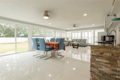Villa ou maison à louer à Spring Hill, Floride: 3 chambres, 119.75 m2 № 2400476 - photo 26