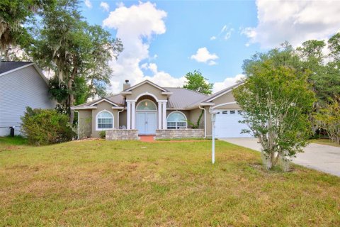 House in Silver Springs Shores, Florida 3 bedrooms, 172.8 sq.m. № 2204001 - photo 6