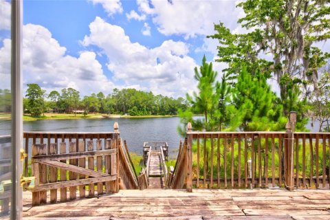 House in Silver Springs Shores, Florida 3 bedrooms, 172.8 sq.m. № 2204001