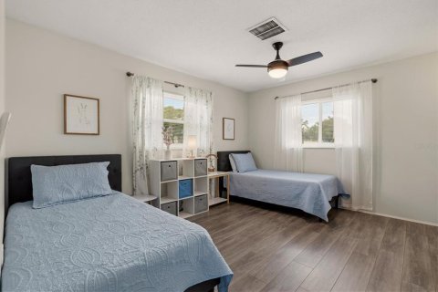 House in Venice, Florida 3 bedrooms, 147.16 sq.m. № 2118845 - photo 28