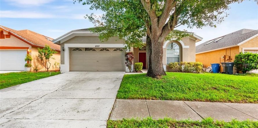 Casa en Tampa, Florida 3 dormitorios, 160.91 m2 № 1908283