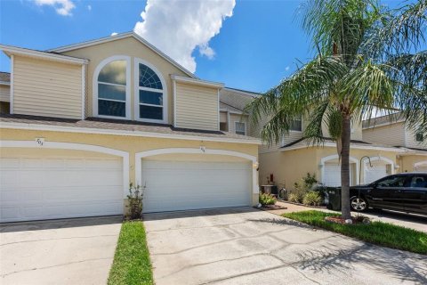 Townhouse in Largo, Florida 3 bedrooms, 157.19 sq.m. № 1803371 - photo 2