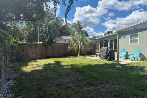 House in Gulfport, Florida 3 bedrooms, 95.69 sq.m. № 2376598 - photo 23