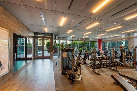 Condo in Miami, Florida, 1 bedroom  № 1888920 - photo 23