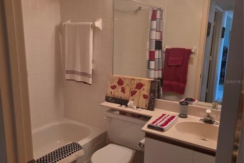 Copropriété à vendre à Bradenton, Floride: 2 chambres, 116.69 m2 № 2205194 - photo 9