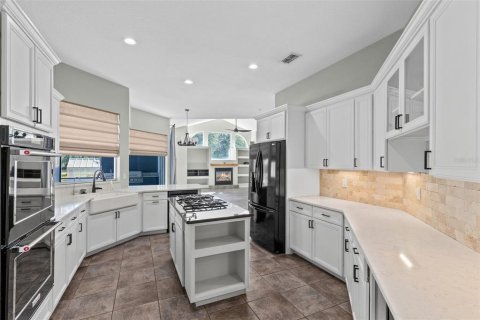 Villa ou maison à vendre à Orlando, Floride: 4 chambres, 339.19 m2 № 2434712 - photo 9