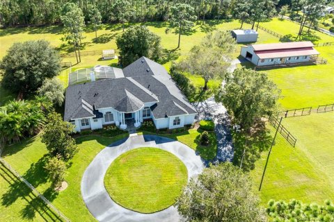 Villa ou maison à vendre à Orlando, Floride: 4 chambres, 339.19 m2 № 2434712 - photo 3
