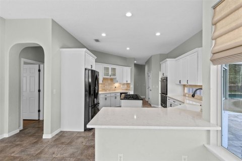 Villa ou maison à vendre à Orlando, Floride: 4 chambres, 339.19 m2 № 2434712 - photo 11