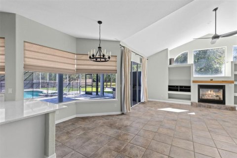 Villa ou maison à vendre à Orlando, Floride: 4 chambres, 339.19 m2 № 2434712 - photo 14