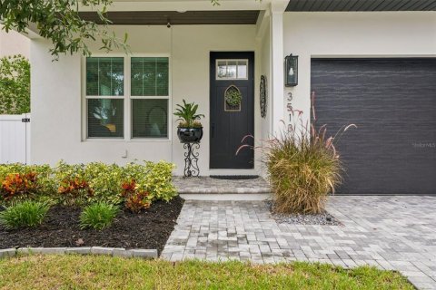 Villa ou maison à vendre à Tampa, Floride: 5 chambres, 311.22 m2 № 2403185 - photo 4