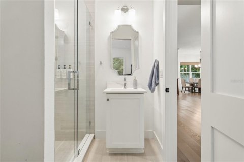 Villa ou maison à vendre à Tampa, Floride: 5 chambres, 311.22 m2 № 2403185 - photo 18