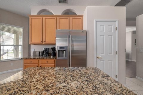 House in Orlando, Florida 4 bedrooms, 270.35 sq.m. № 1870775 - photo 14