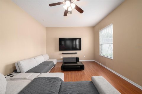 House in Orlando, Florida 4 bedrooms, 270.35 sq.m. № 1870775 - photo 16