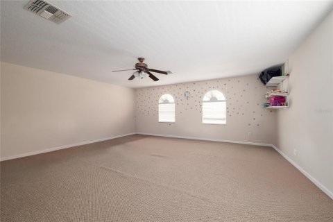 House in Orlando, Florida 4 bedrooms, 270.35 sq.m. № 1870775 - photo 17