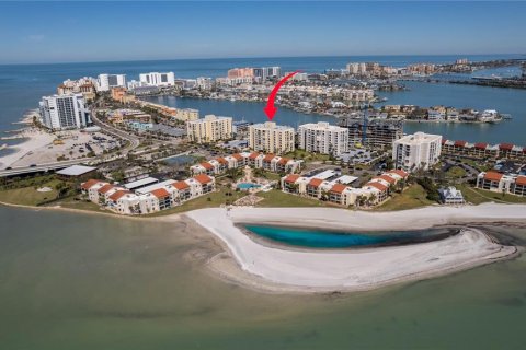 Condo in Clearwater, Florida, 2 bedrooms № 2110305