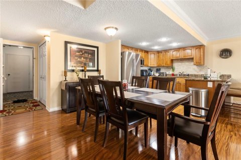 Condo in Clearwater, Florida, 2 bedrooms  № 2110305 - photo 16
