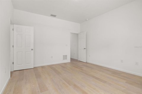 House in Dunnellon, Florida 3 bedrooms, 154.5 sq.m. № 2198569 - photo 24
