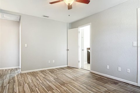 House in Port Orange, Florida 3 bedrooms, 166.48 sq.m. № 1642928 - photo 25