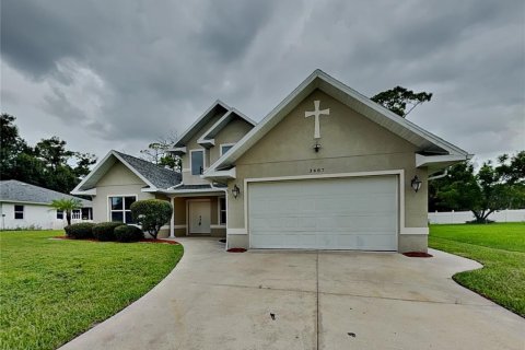 Casa en alquiler en North Port, Florida, 4 dormitorios, 223.34 m2 № 1910970 - foto 1
