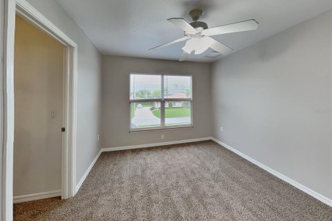 Casa en alquiler en North Port, Florida, 4 dormitorios, 223.34 m2 № 1910970 - foto 14