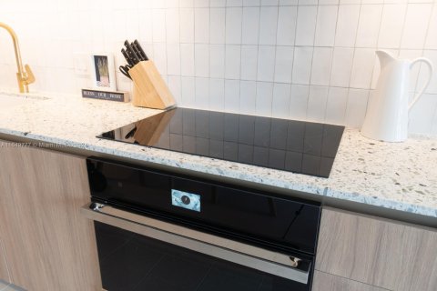 Condominio en venta en Miami, Florida, 1 dormitorio, 59.55 m2 № 1331838 - foto 9