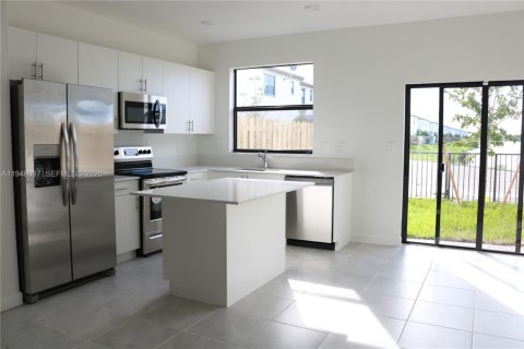Touwnhouse à Cutler Bay, Floride 3 chambres, 123.37 m2 № 2088969