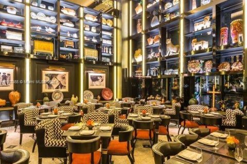 Condo in Miami, Florida, 2 bedrooms  № 1942732 - photo 30