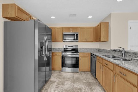 Adosado en venta en Orlando, Florida, 3 dormitorios, 157.19 m2 № 1827761 - foto 7