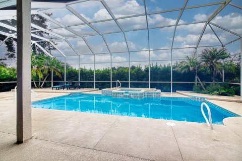 Villa ou maison à vendre à Port Orange, Floride: 4 chambres, 318.1 m2 № 2396865 - photo 3