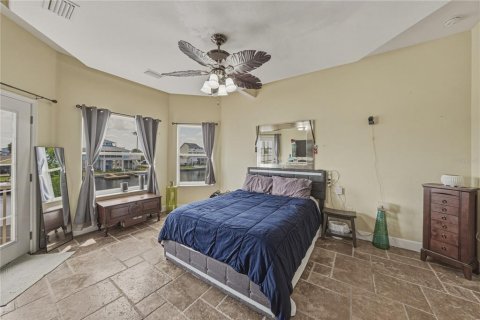 Villa ou maison à vendre à Hernando Beach, Floride: 4 chambres, 212 m2 № 2283497 - photo 27