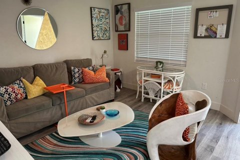 Apartment in Sarasota, Florida 1 bedroom, 46.45 sq.m. № 2232059 - photo 12