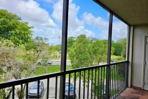 Copropriété à louer à Miami, Floride: 3 chambres, 96.62 m2 № 2060766 - photo 14