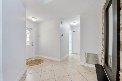 Casa en venta en Davie, Florida, 2 dormitorios, 114.83 m2 № 2177421 - foto 20