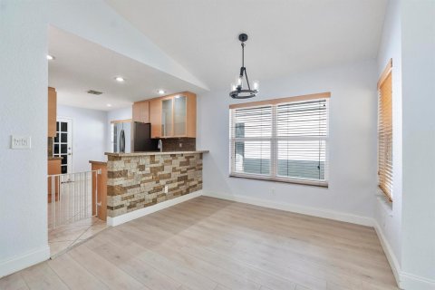 Casa en venta en Davie, Florida, 2 dormitorios, 114.83 m2 № 2177421 - foto 14