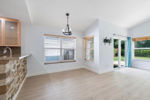 Casa en venta en Davie, Florida, 2 dormitorios, 114.83 m2 № 2177421 - foto 12