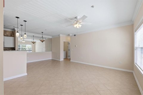 Condo in Bradenton, Florida, 2 bedrooms  № 2150795 - photo 7