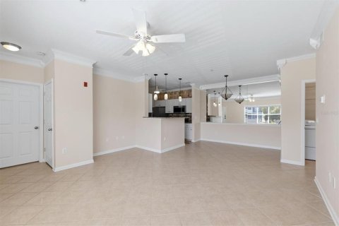 Condo in Bradenton, Florida, 2 bedrooms  № 2150795 - photo 10
