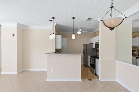 Condo in Bradenton, Florida, 2 bedrooms  № 2150795 - photo 13