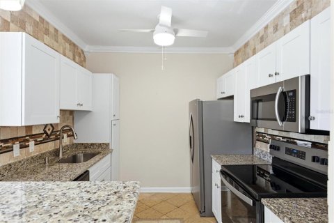 Condo in Bradenton, Florida, 2 bedrooms  № 2150795 - photo 18
