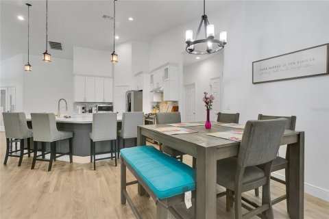 Villa ou maison à vendre à Groveland, Floride: 4 chambres, 220.64 m2 № 1849676 - photo 6