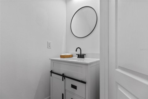 Touwnhouse à vendre à Davenport, Floride: 3 chambres, 151.62 m2 № 2424053 - photo 11