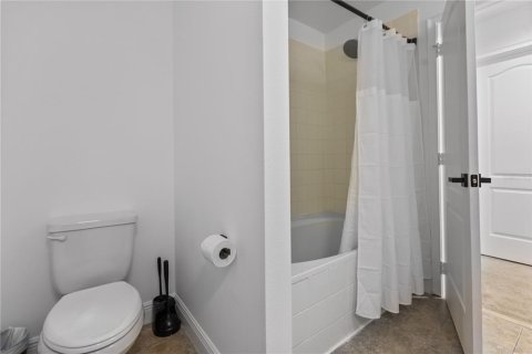 Touwnhouse à vendre à Davenport, Floride: 3 chambres, 151.62 m2 № 2424053 - photo 19