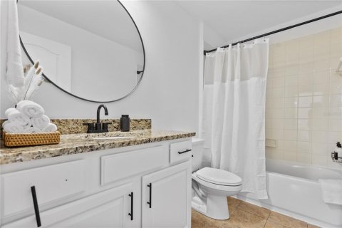 Touwnhouse à vendre à Davenport, Floride: 3 chambres, 151.62 m2 № 2424053 - photo 17