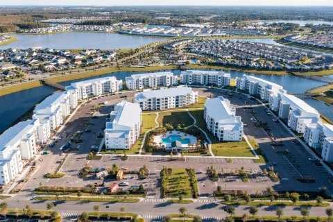 Condo in Kissimmee, Florida, 2 bedrooms  № 1734088 - photo 9