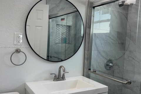 Купить виллу или дом в Майами, Флорида 3 спальни, 103.12м2, № 1782062 - фото 24