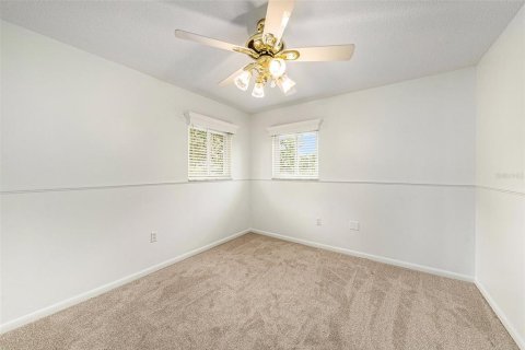 Casa en venta en Palm Harbor, Florida, 4 dormitorios, 215.9 m2 № 1771165 - foto 14