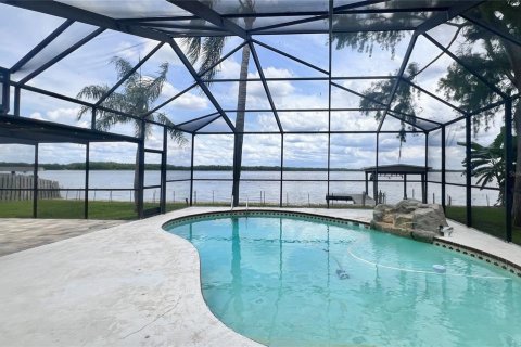 Casa en venta en Palm Harbor, Florida, 4 dormitorios, 215.9 m2 № 1771165 - foto 20