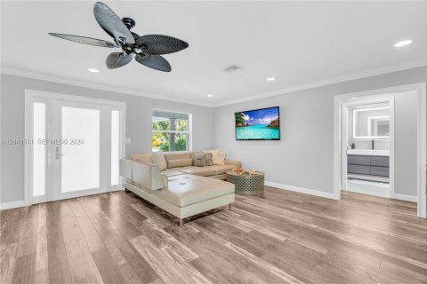 House in Pompano Beach, Florida 3 bedrooms, 154.68 sq.m. № 2087026 - photo 13